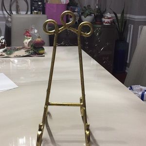 Vintage Metal holder for picture book used